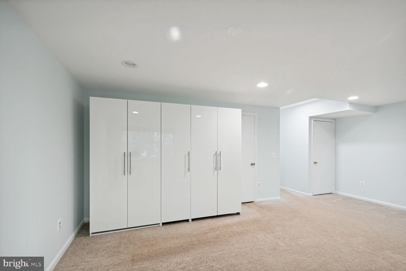 RESTON - Residential Lease