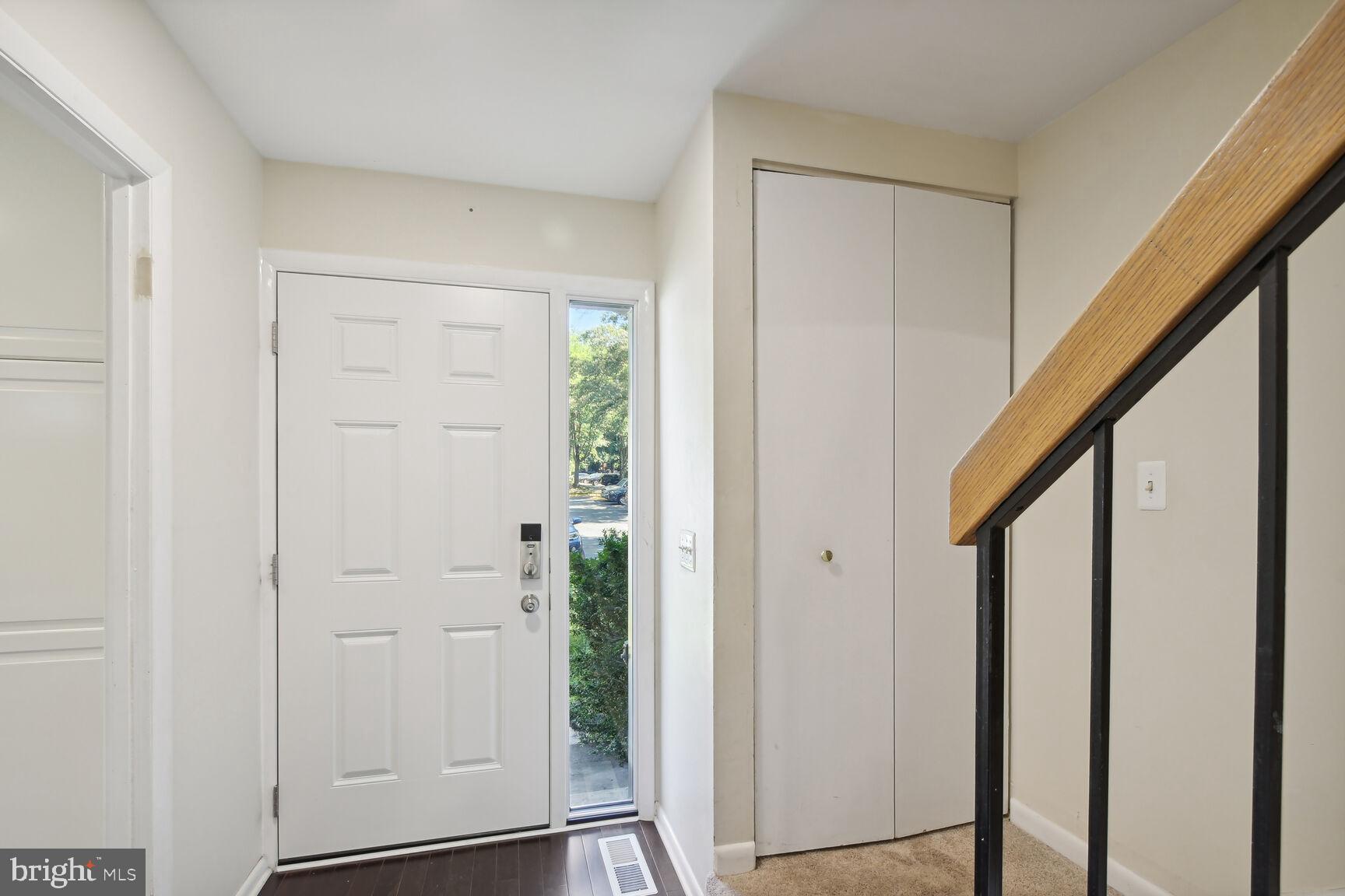 RESTON - Residential Lease