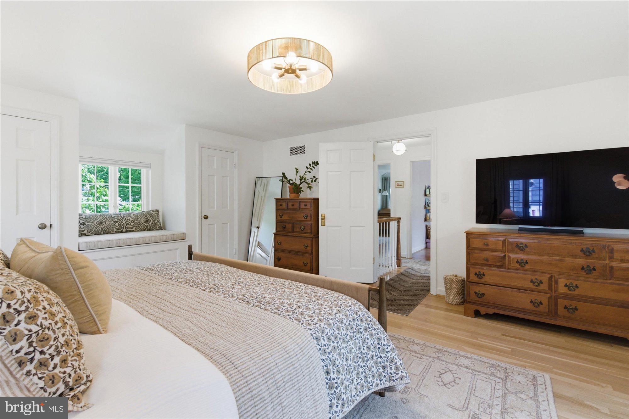 BEVERLY HILLS - Residential