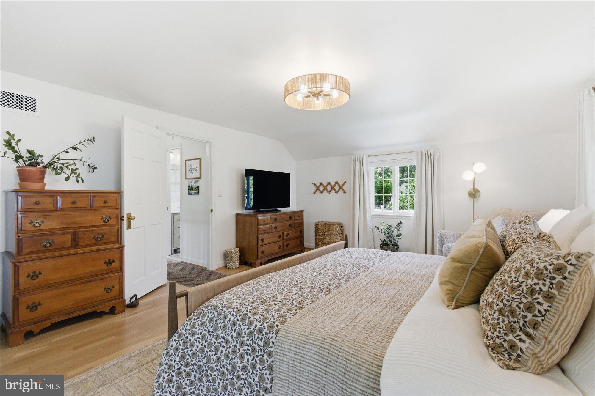 BEVERLY HILLS - Residential