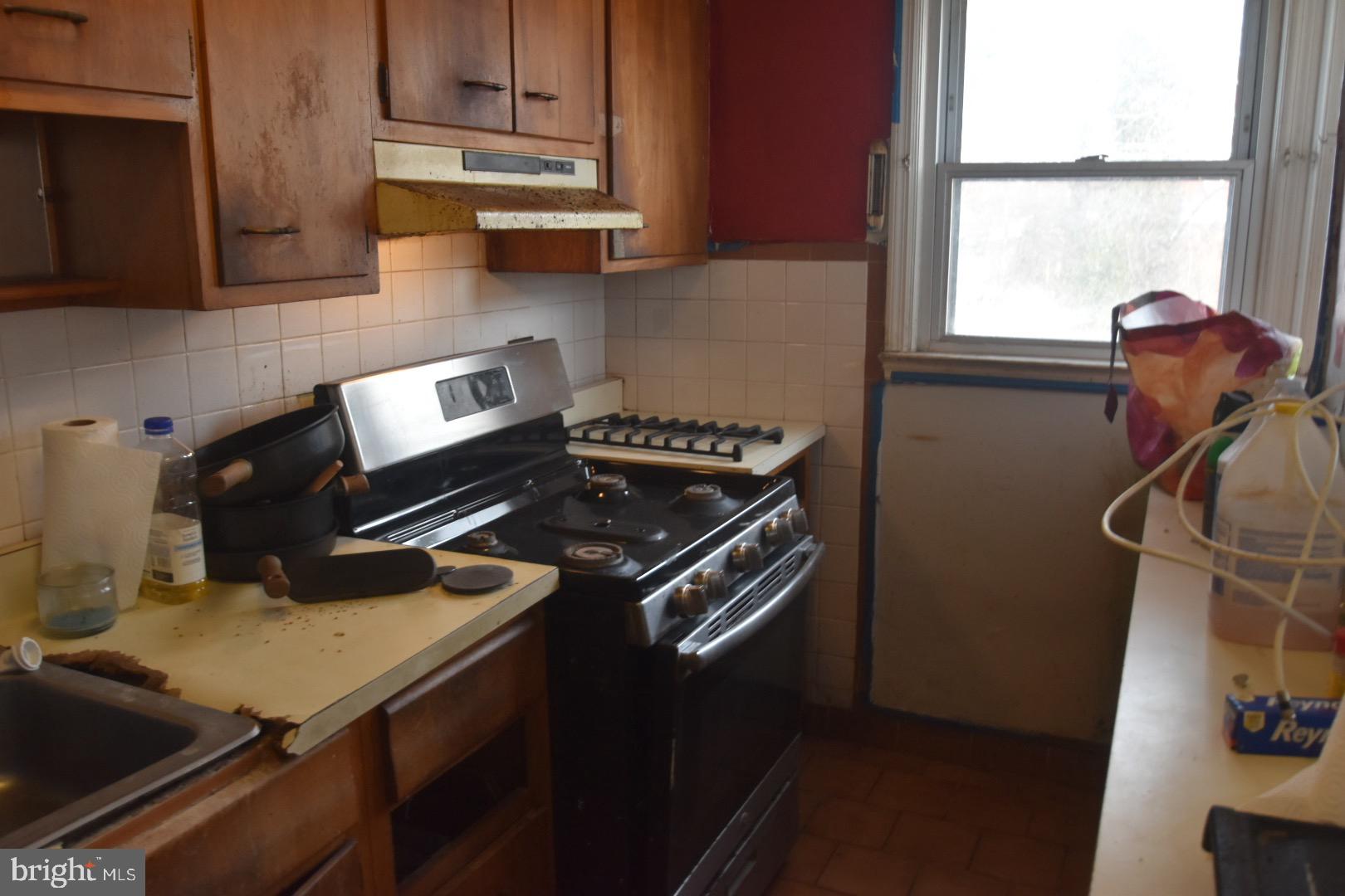 SHARON HILL - Residential