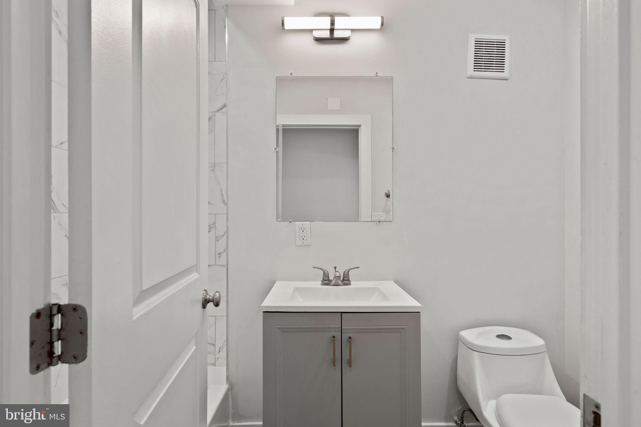 STRAWBERRY MANSION - Residential