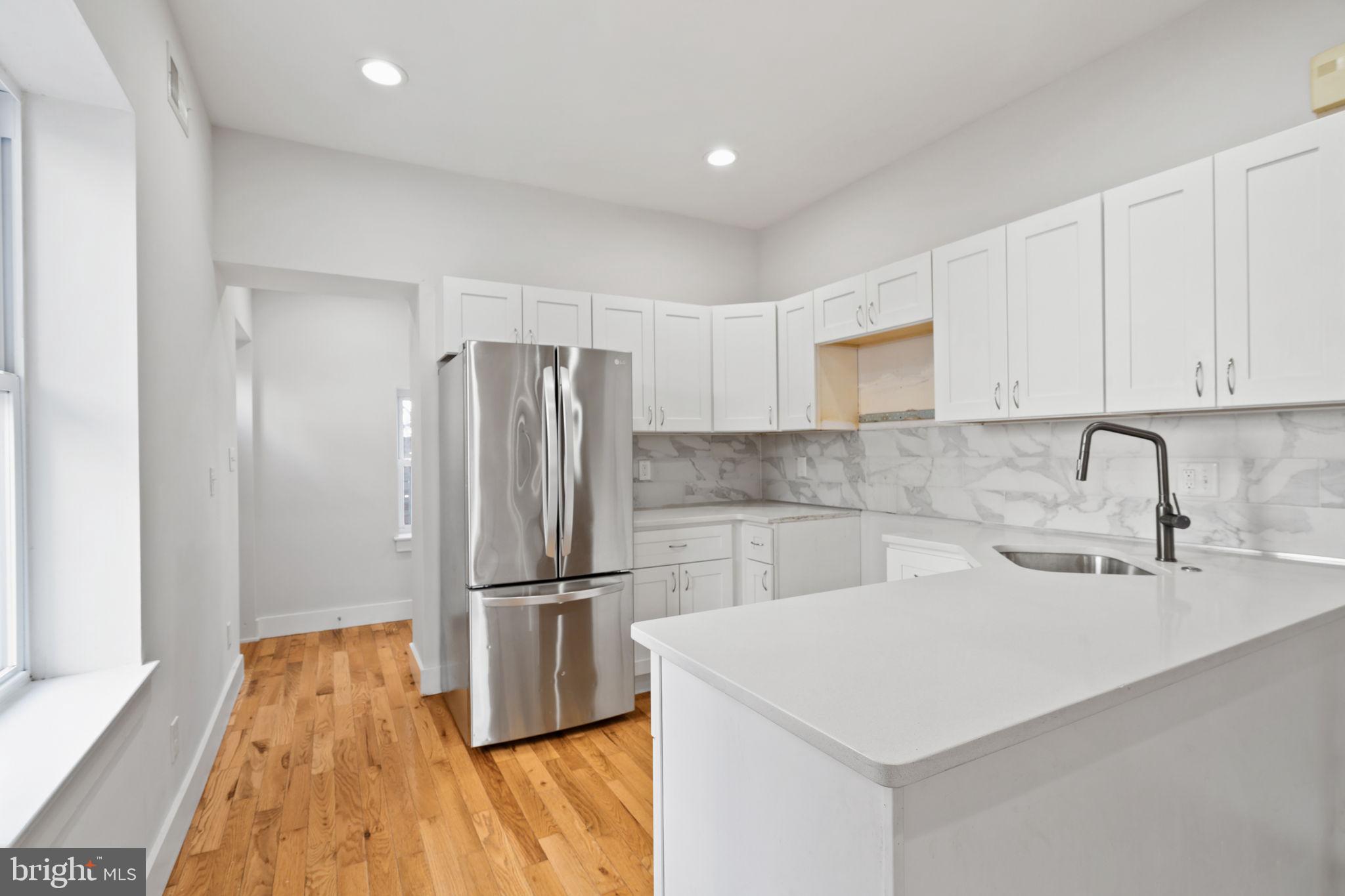 STRAWBERRY MANSION - Residential