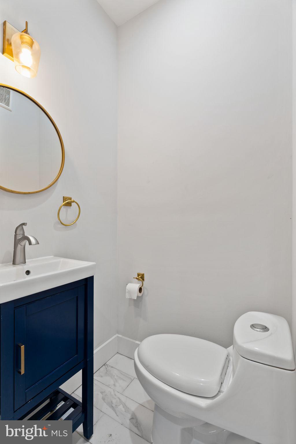 STRAWBERRY MANSION - Residential