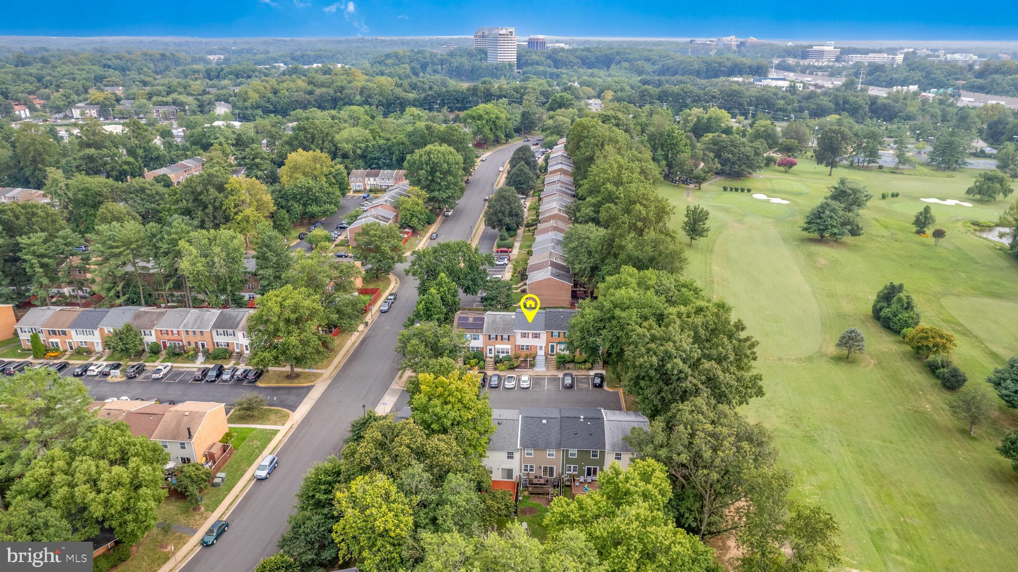 PINEWOOD GREENS - Residential