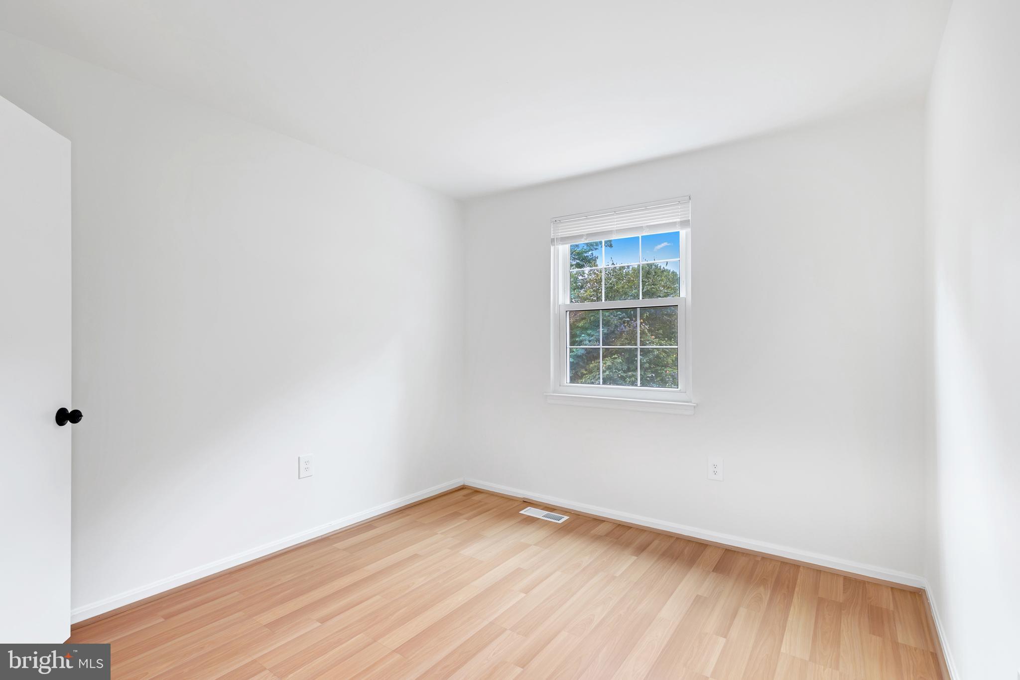 PINEWOOD GREENS - Residential