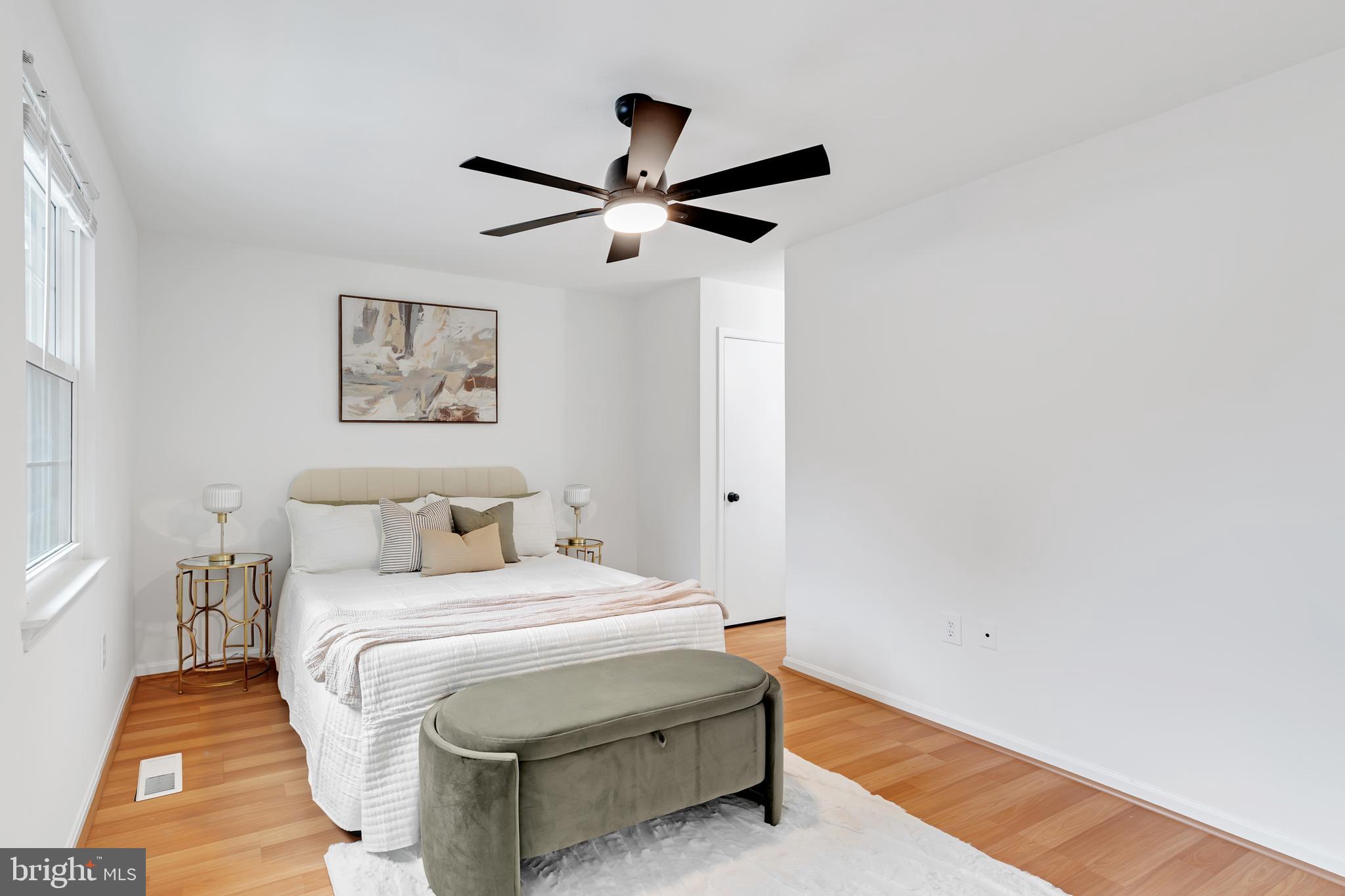 PINEWOOD GREENS - Residential