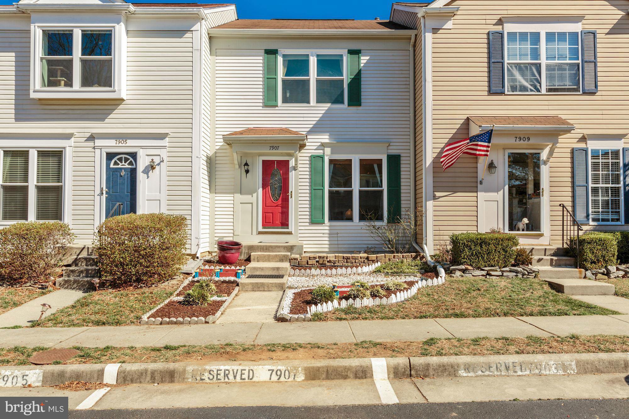 LANDSDOWNE - Residential