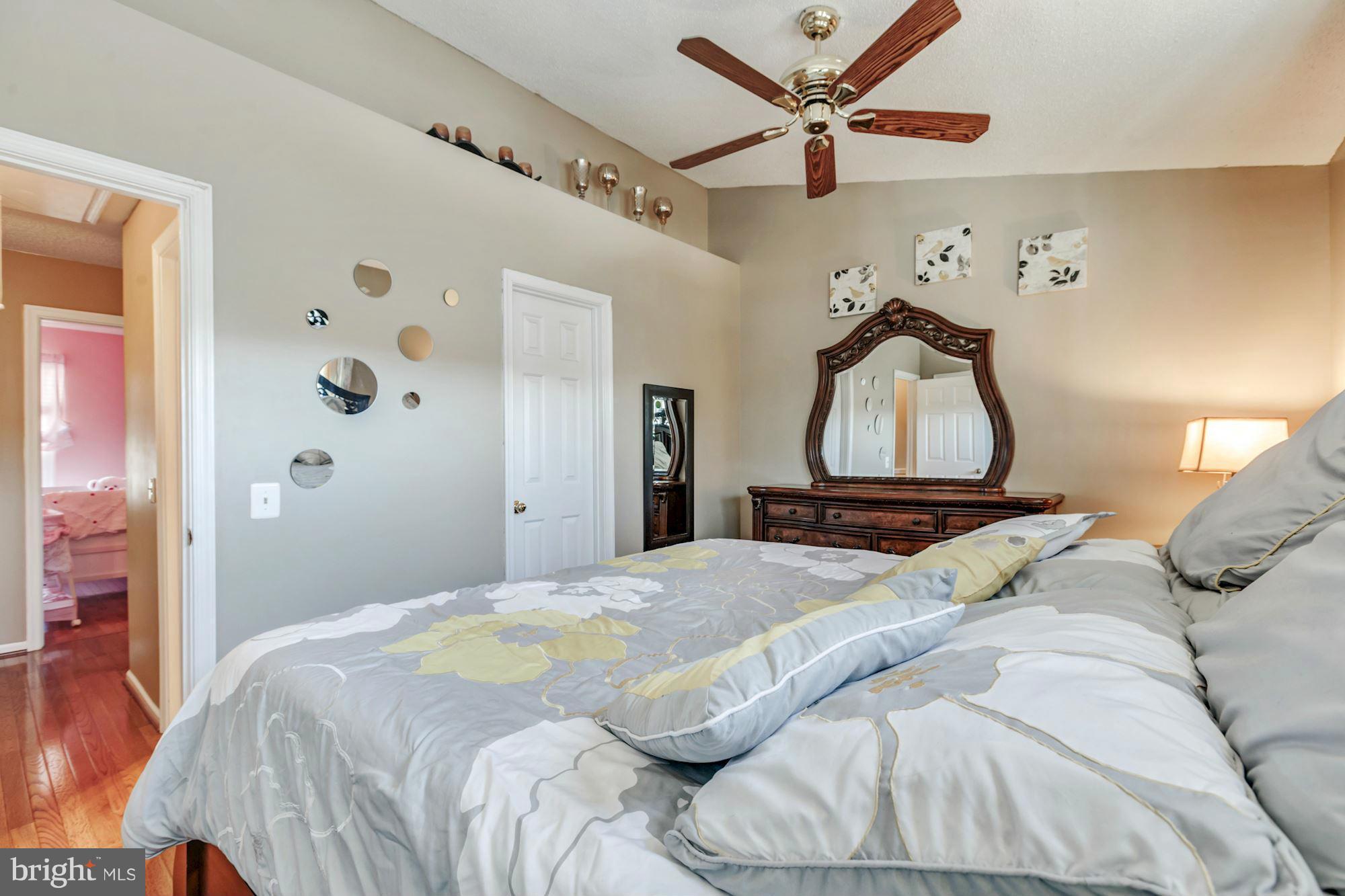 LANDSDOWNE - Residential