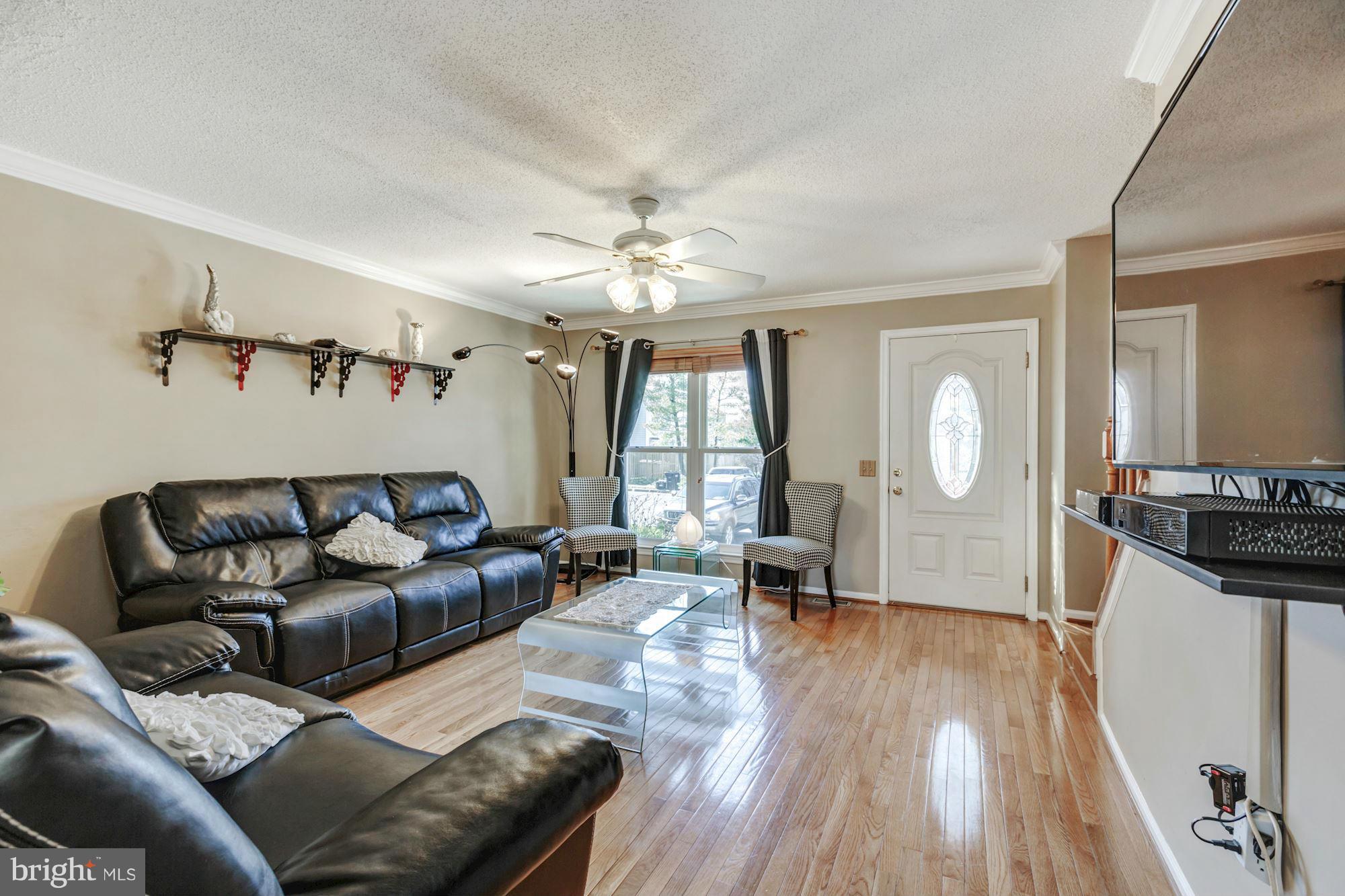 LANDSDOWNE - Residential