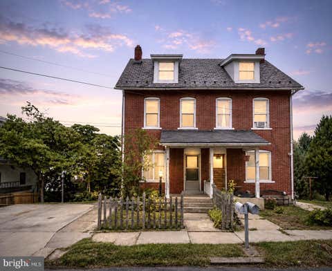 Townhouse For Sale - 333 Crest Avenue<br/> Northampton County, BETHLEHEM, PA 18015