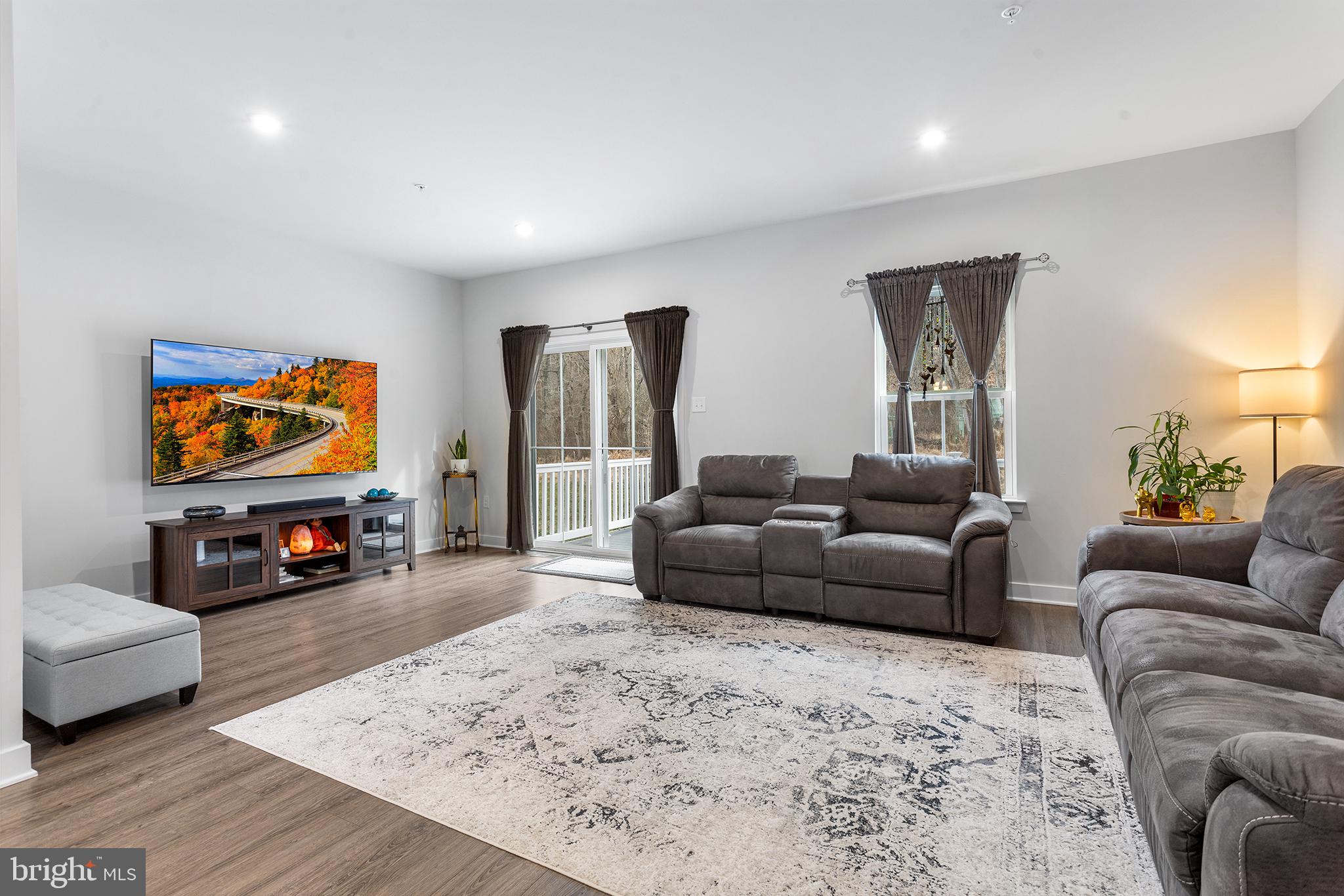 HIGHPOINT AT DOWNINGTOWN - Residential