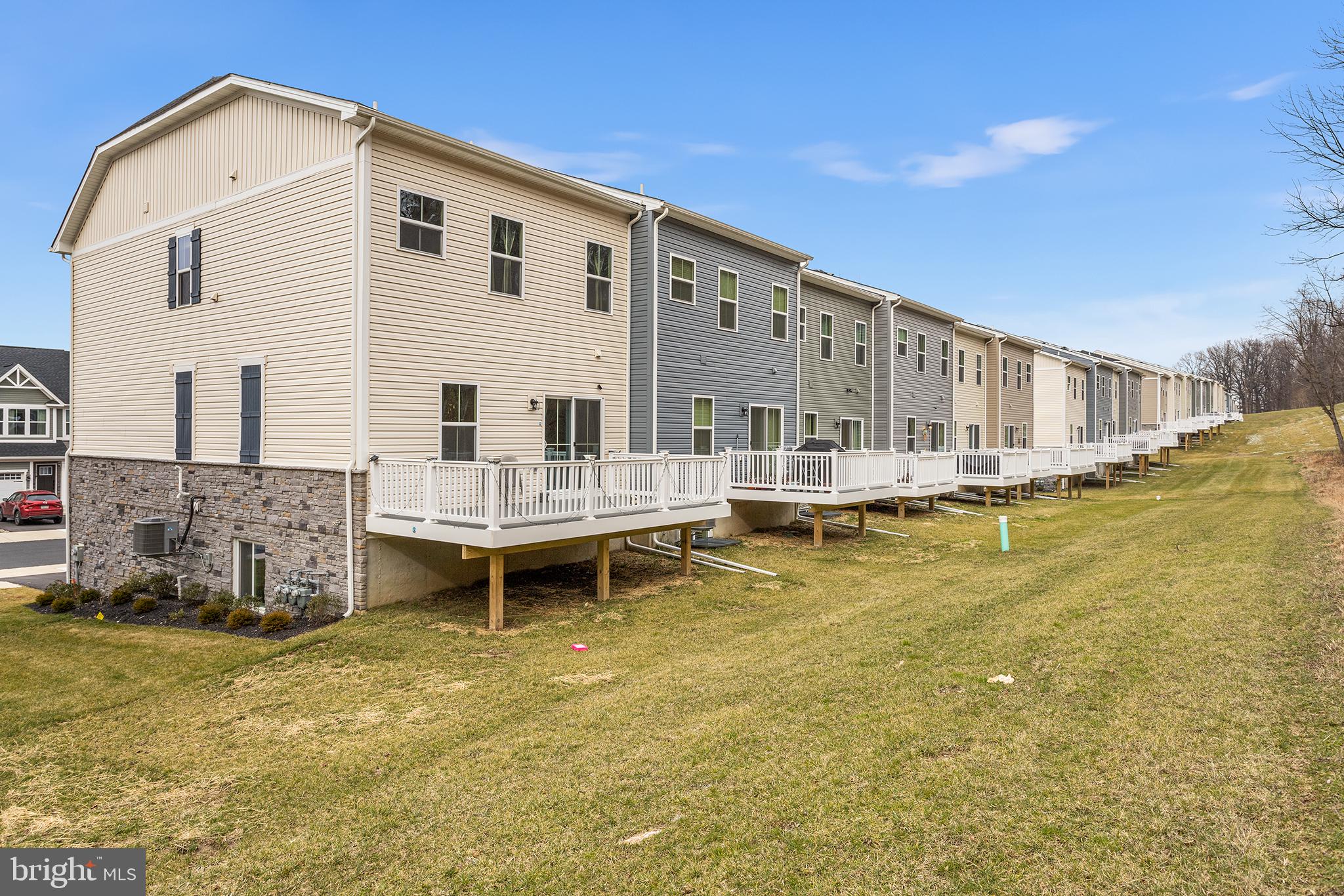 HIGHPOINT AT DOWNINGTOWN - Residential