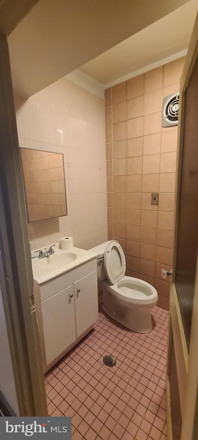 LOGAN - Residential Lease