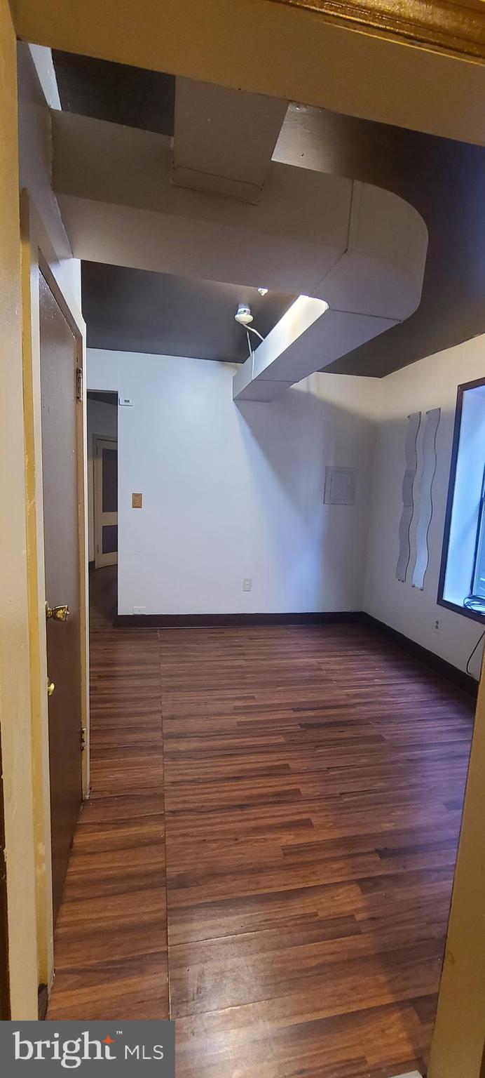 LOGAN - Residential Lease