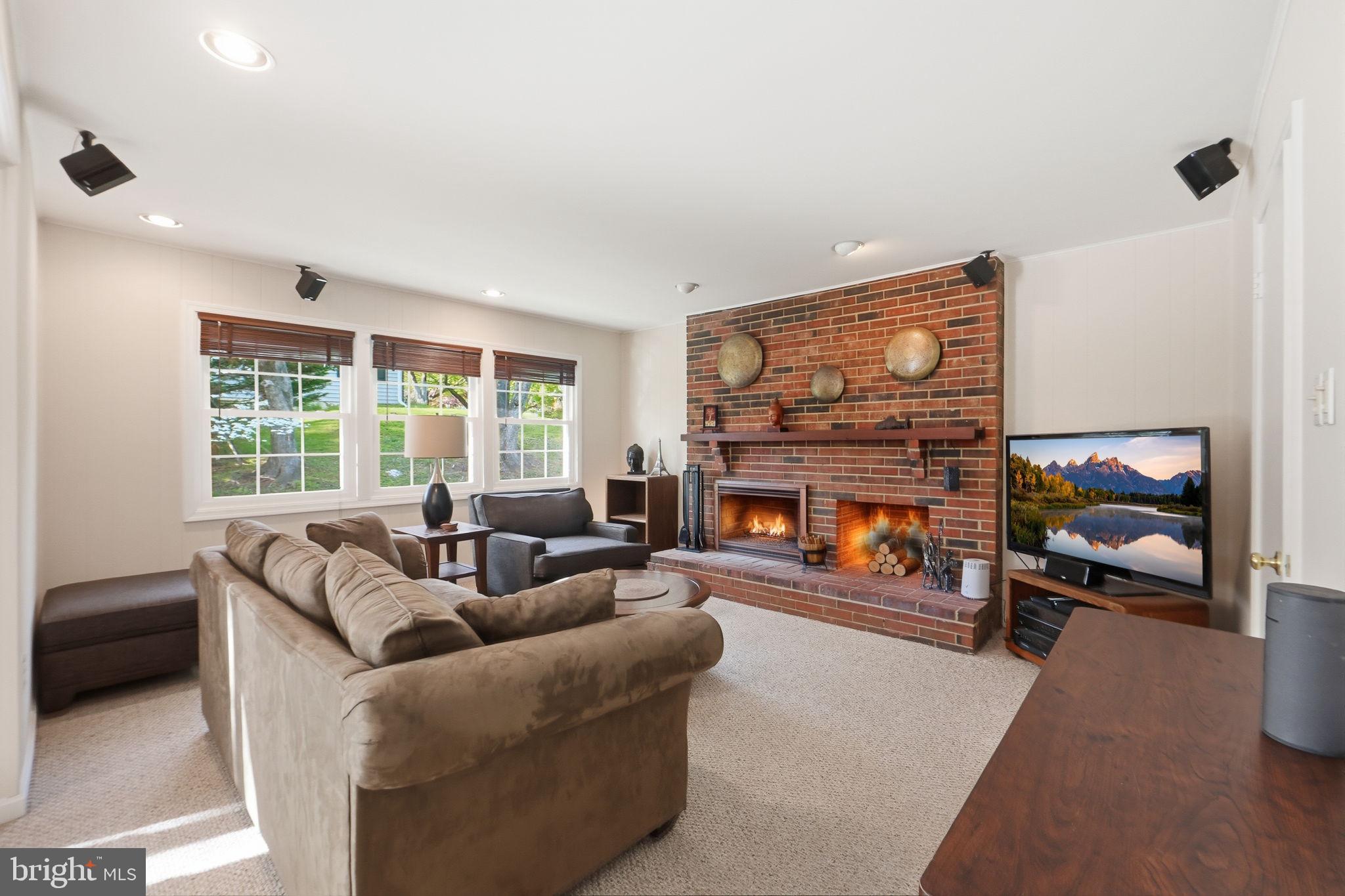 STRATHMORE AT BEL PRE - Residential