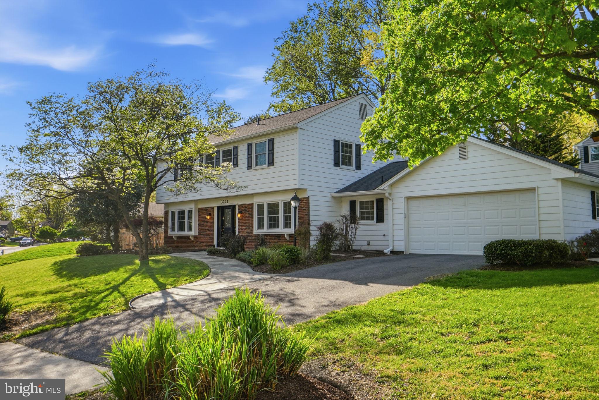 STRATHMORE AT BEL PRE - Residential