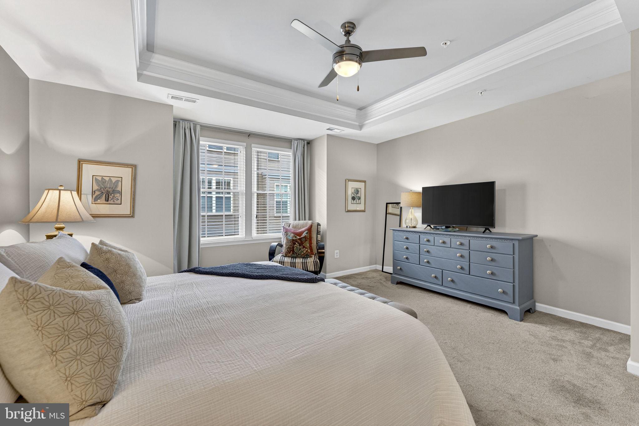 CRESCENT PLACE - Residential