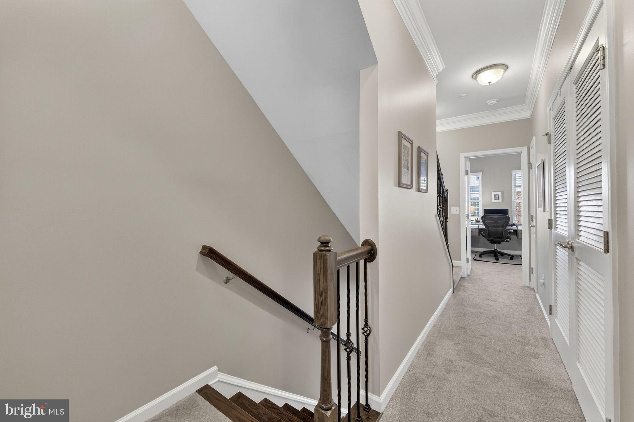 CRESCENT PLACE - Residential