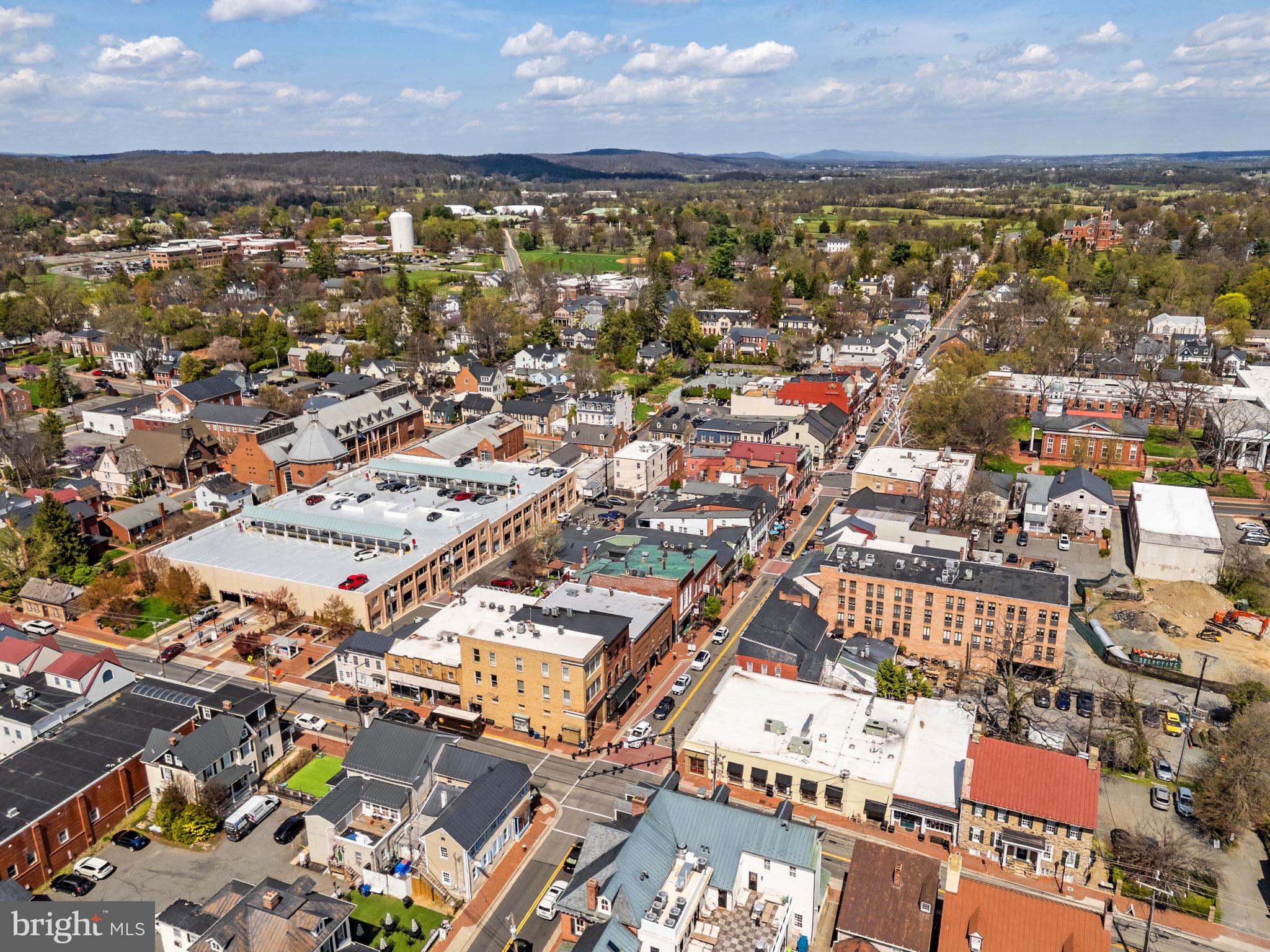 CRESCENT PLACE - Residential