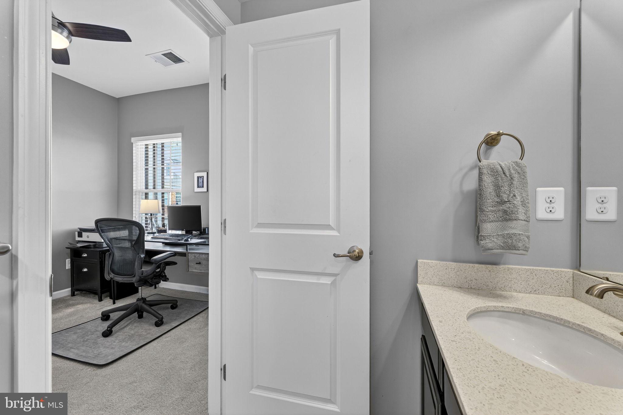 CRESCENT PLACE - Residential