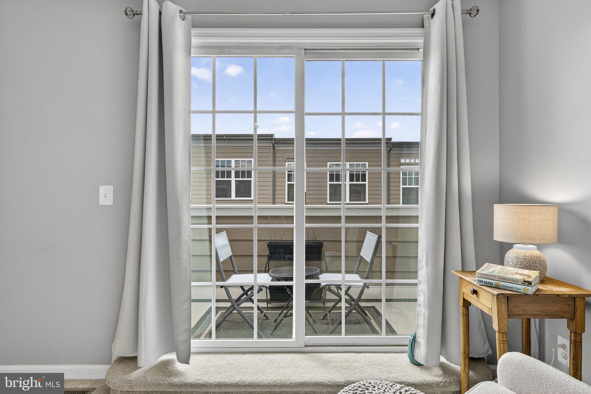 CRESCENT PLACE - Residential