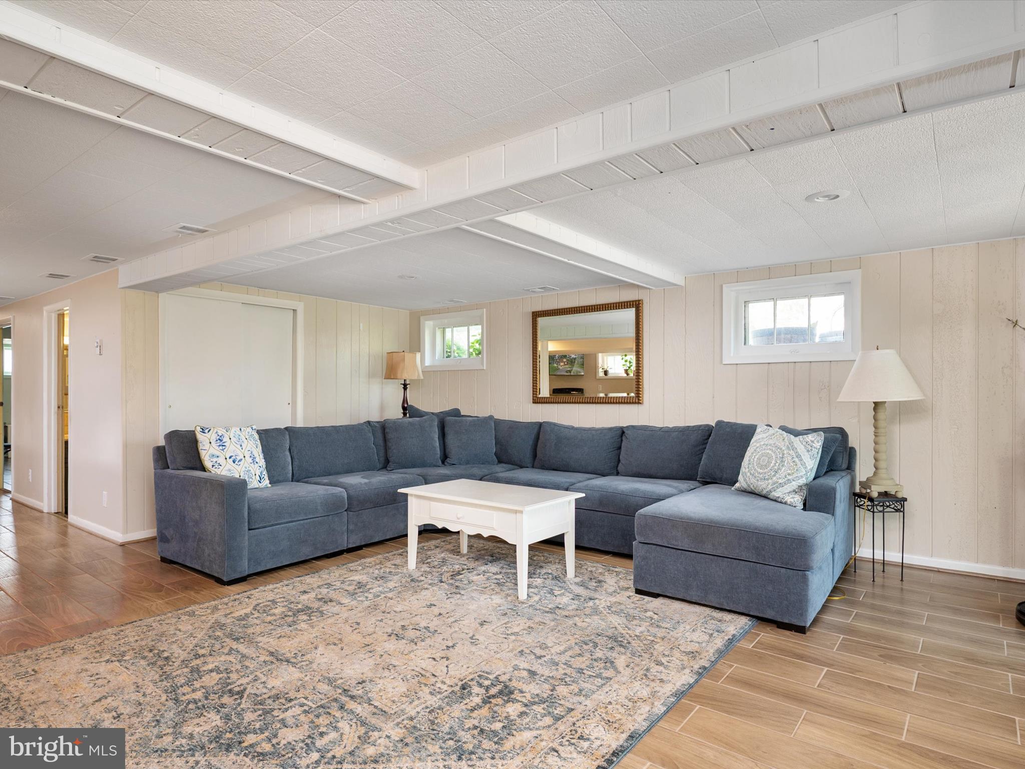 CRESSTON PARK - Residential