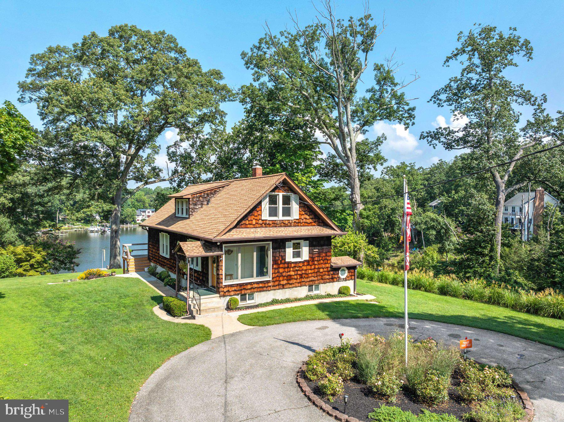 CRESSTON PARK - Residential