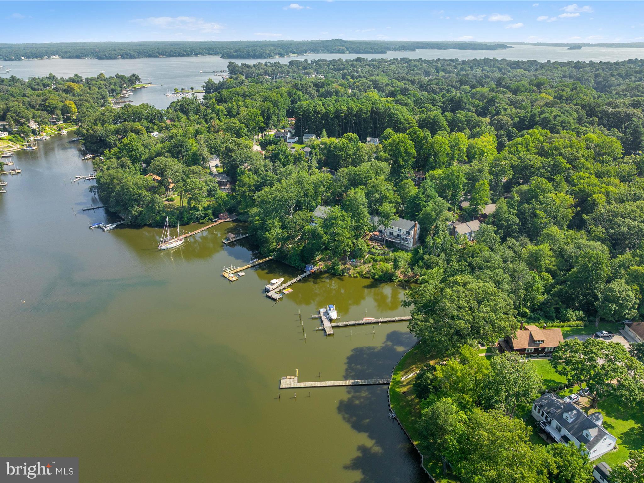 CRESSTON PARK - Residential