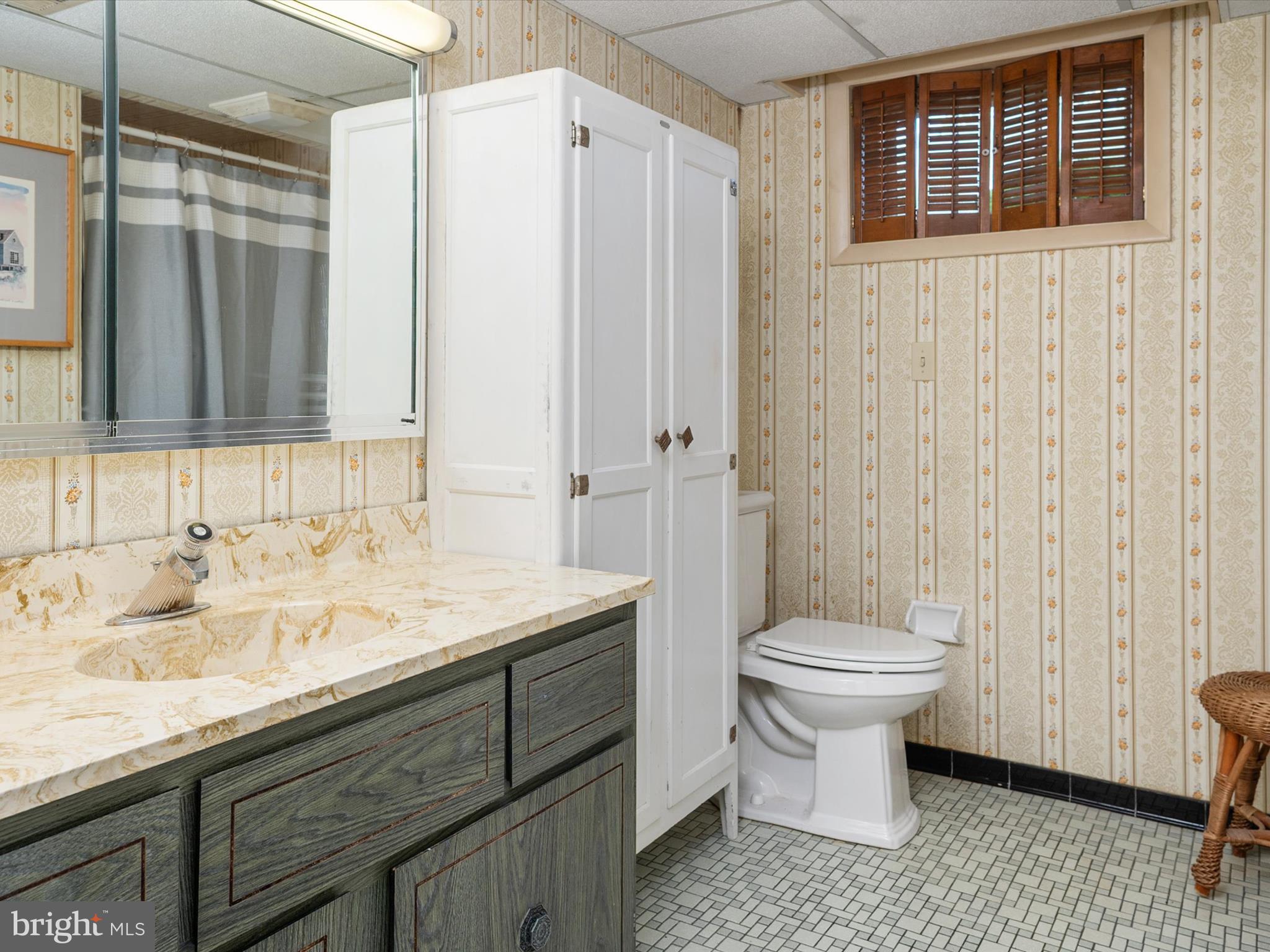 CRESSTON PARK - Residential