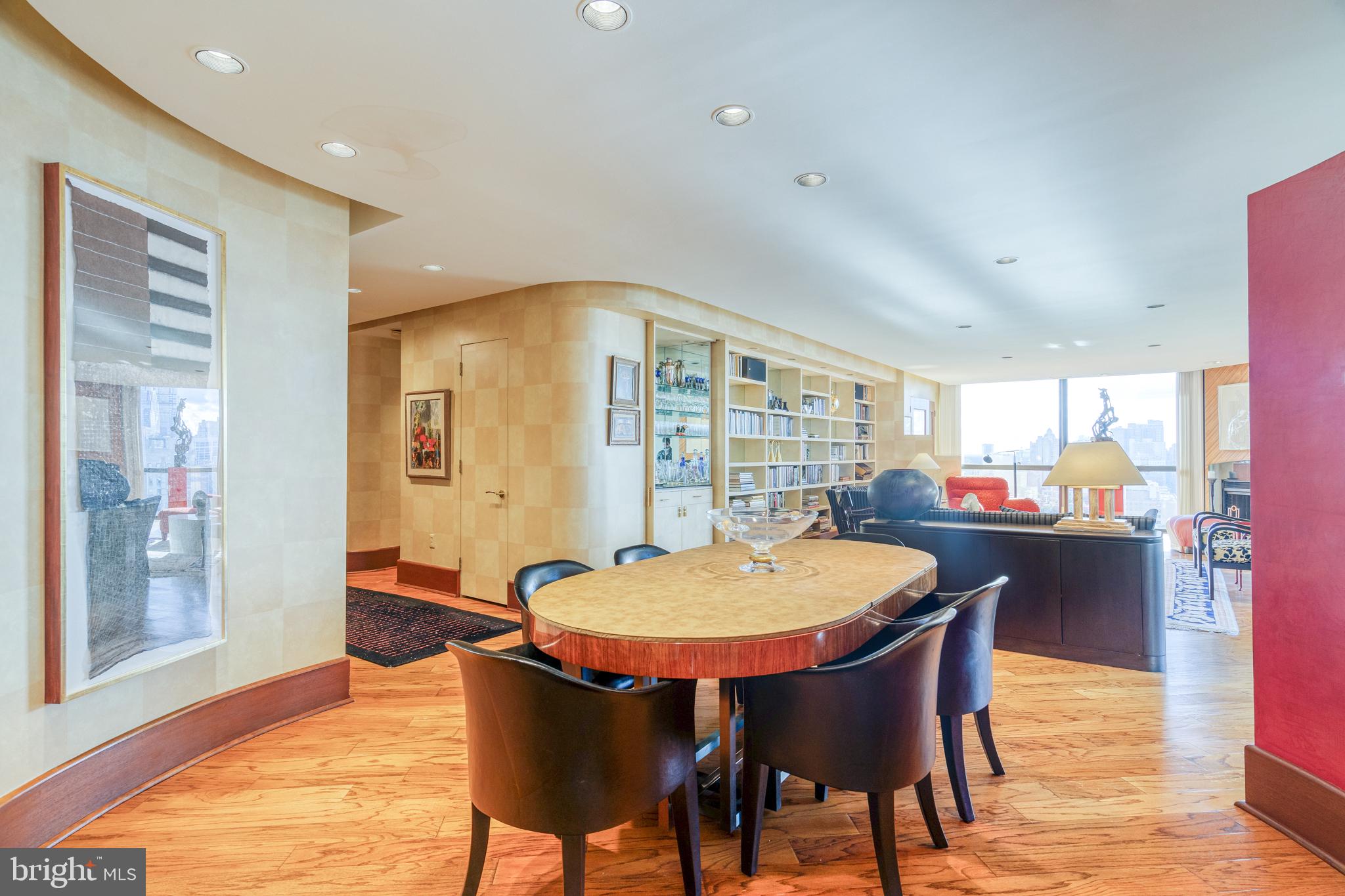 WASHINGTON SQ WEST - Residential