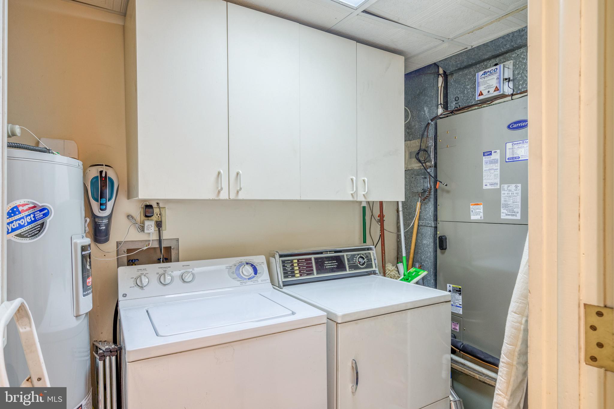 WASHINGTON SQ WEST - Residential