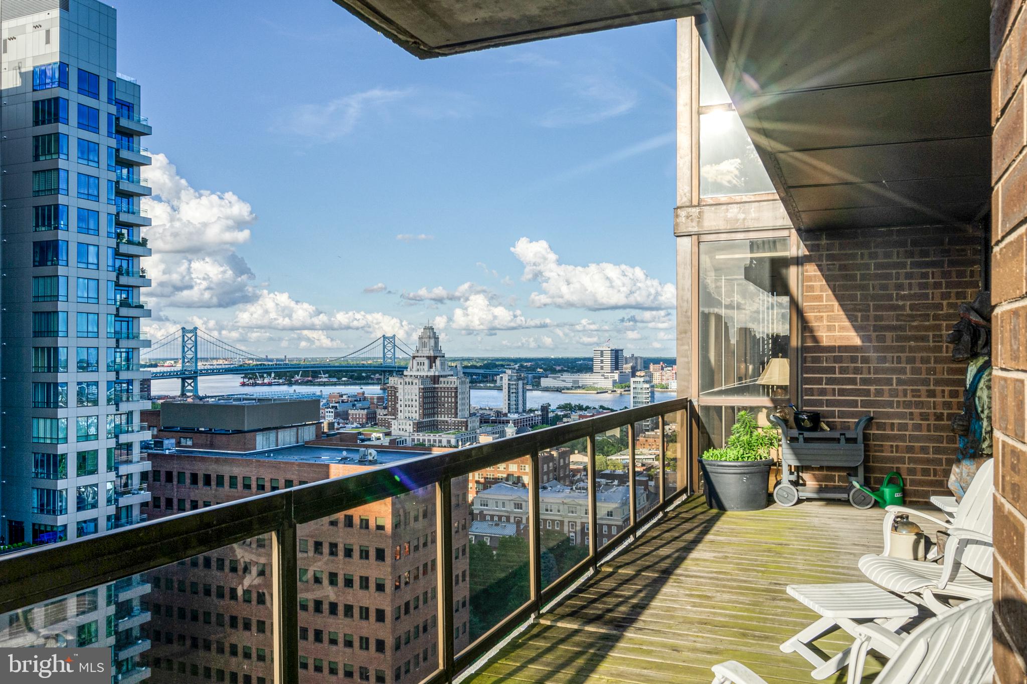 WASHINGTON SQ WEST - Residential