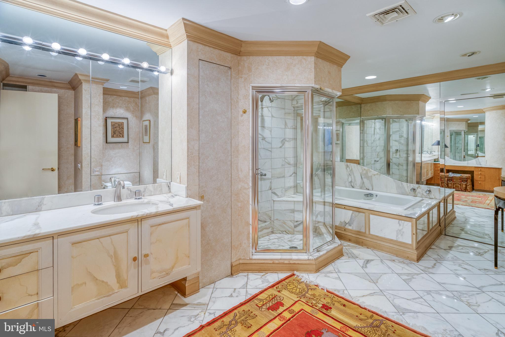 WASHINGTON SQ WEST - Residential