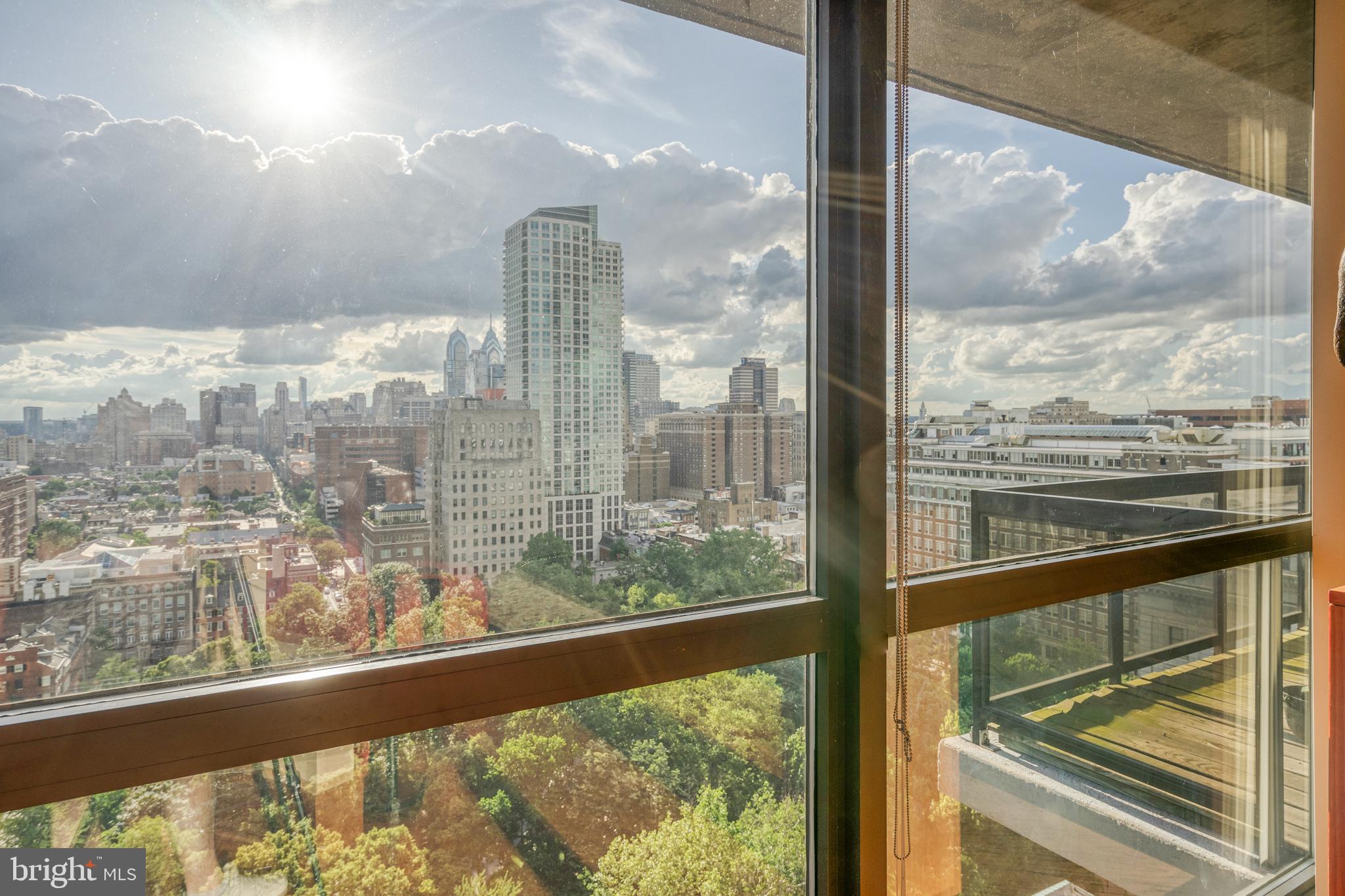 WASHINGTON SQ WEST - Residential