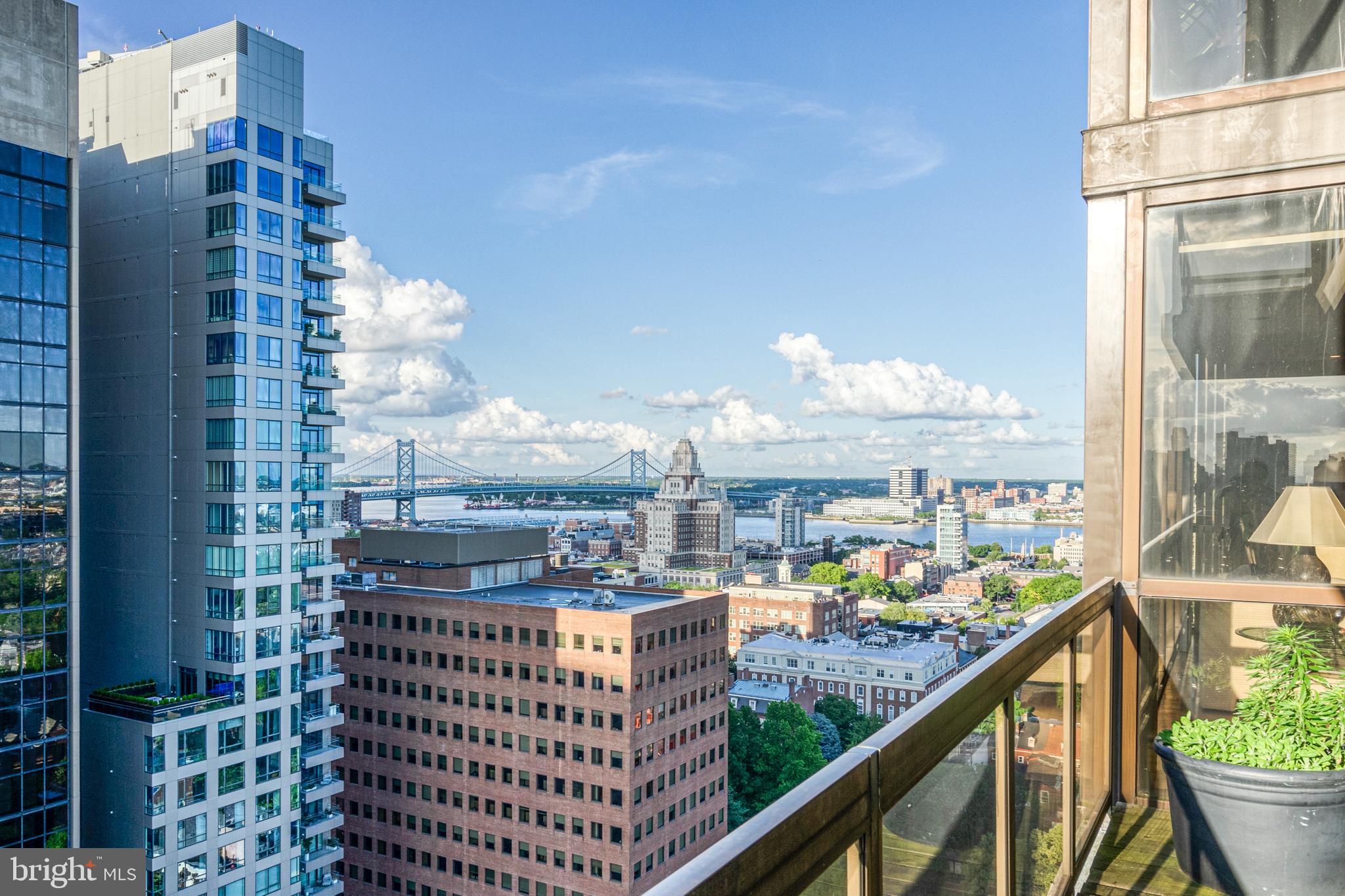 WASHINGTON SQ WEST - Residential