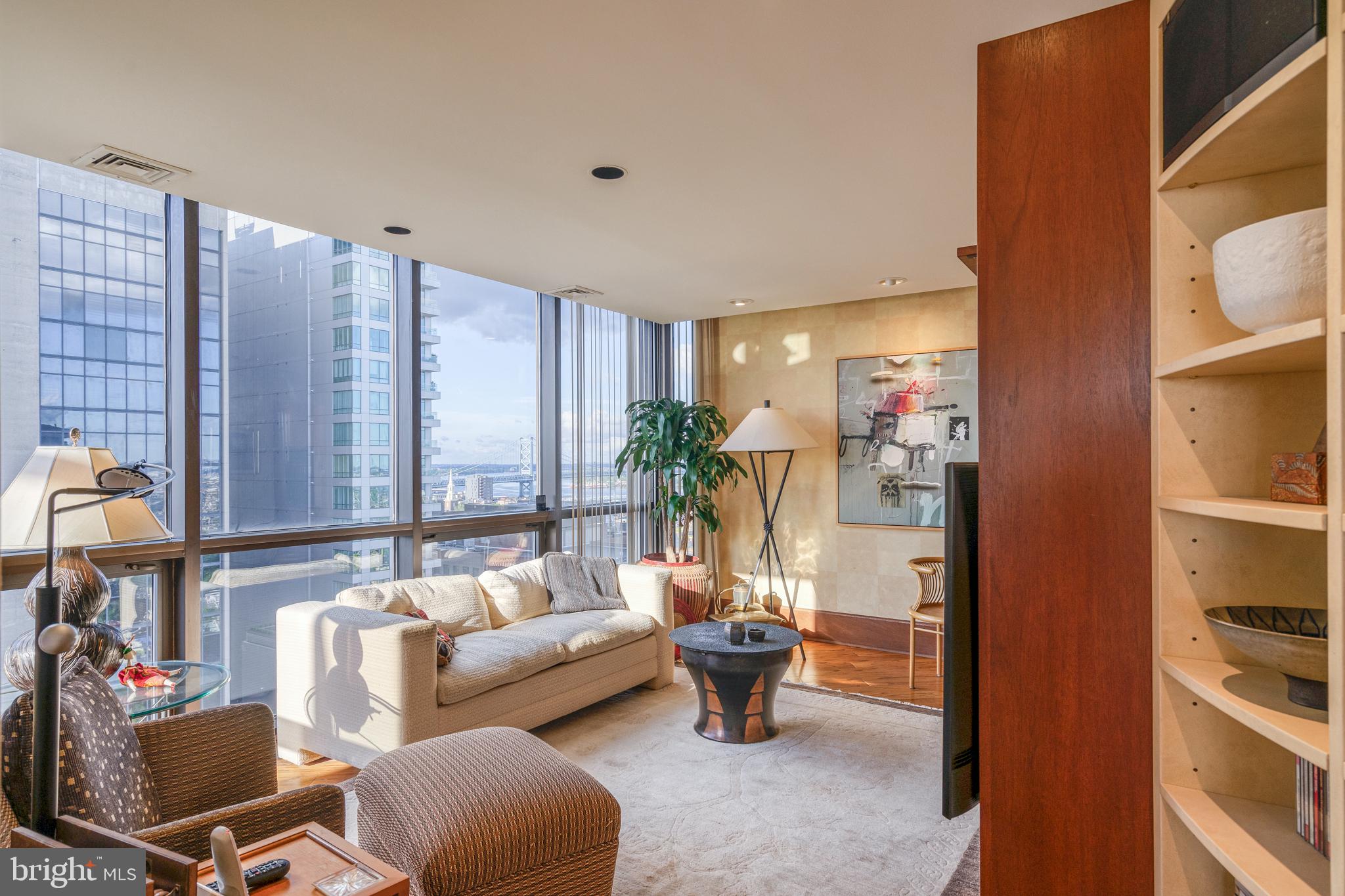 WASHINGTON SQ WEST - Residential