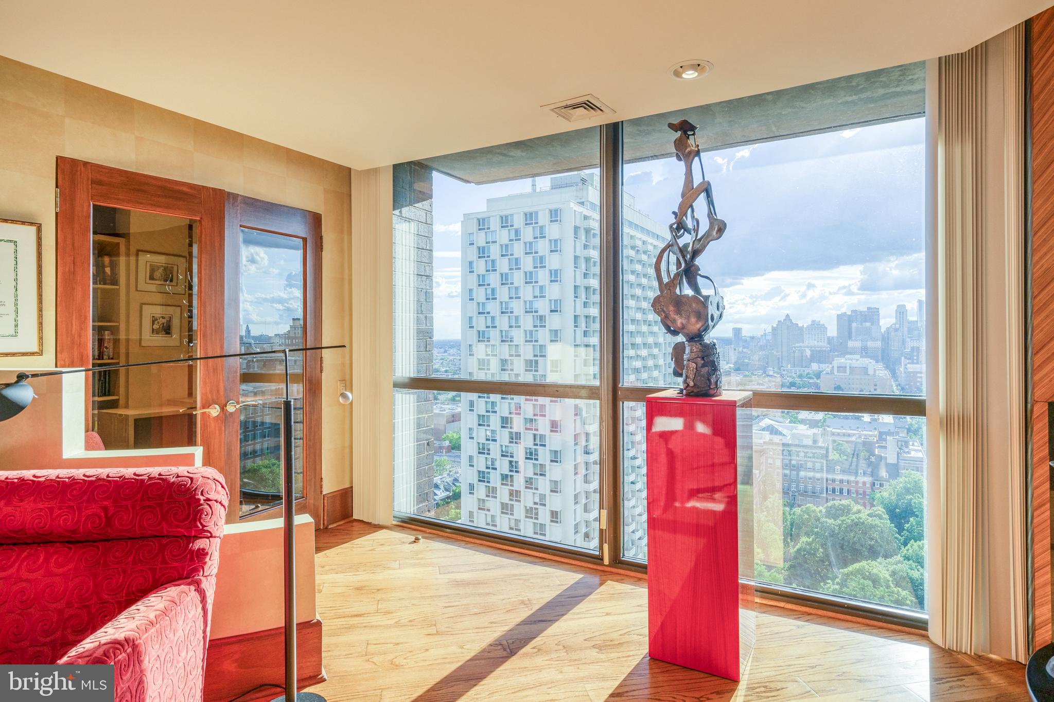 WASHINGTON SQ WEST - Residential