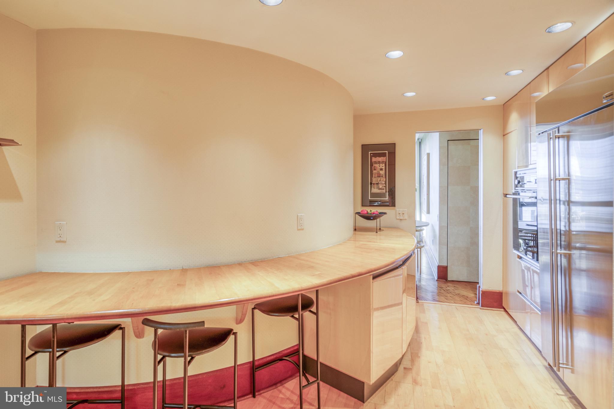 WASHINGTON SQ WEST - Residential