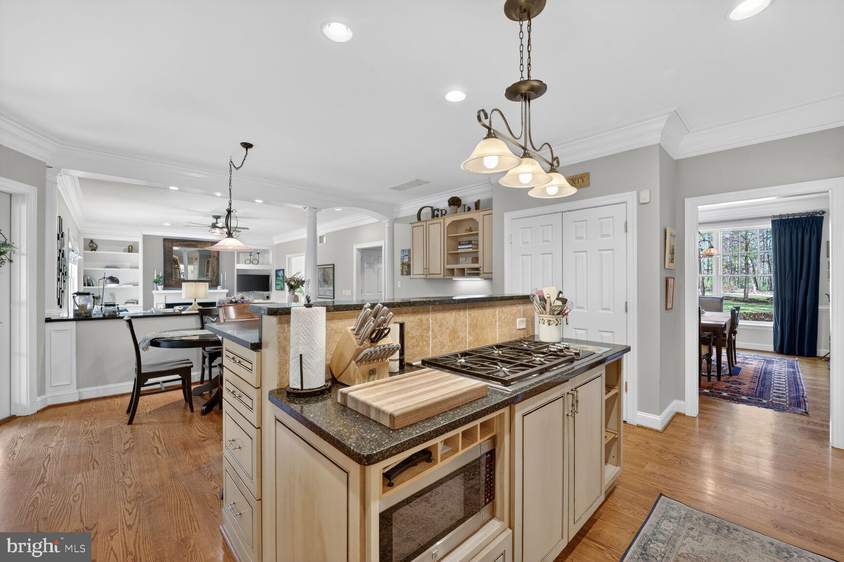 LOTHIAN - Residential