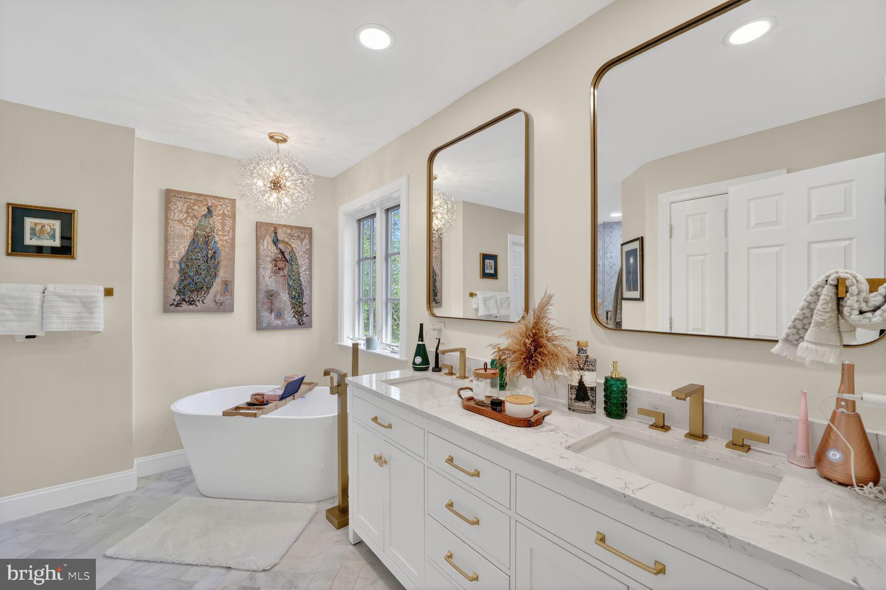 LOTHIAN - Residential