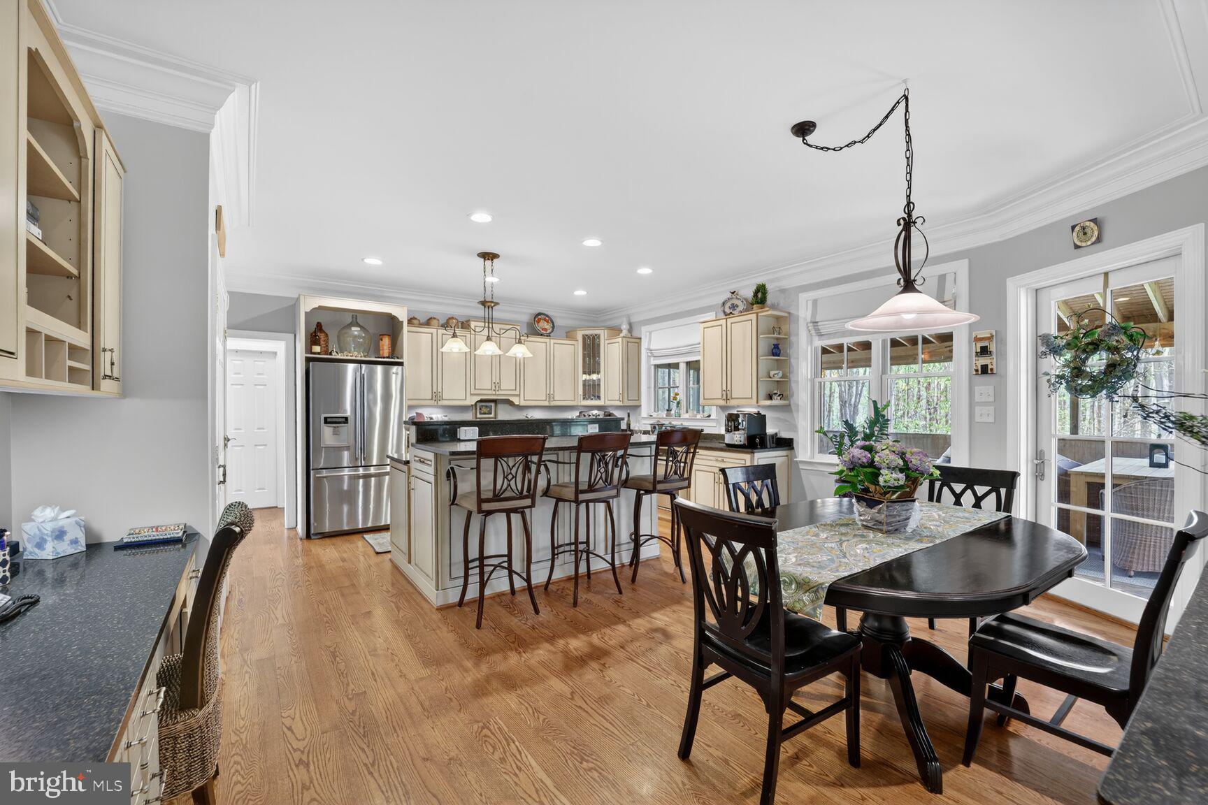 LOTHIAN - Residential