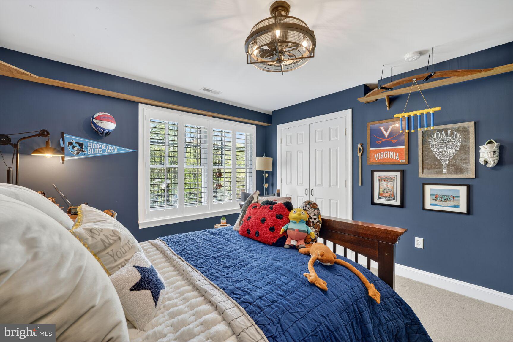 LOTHIAN - Residential