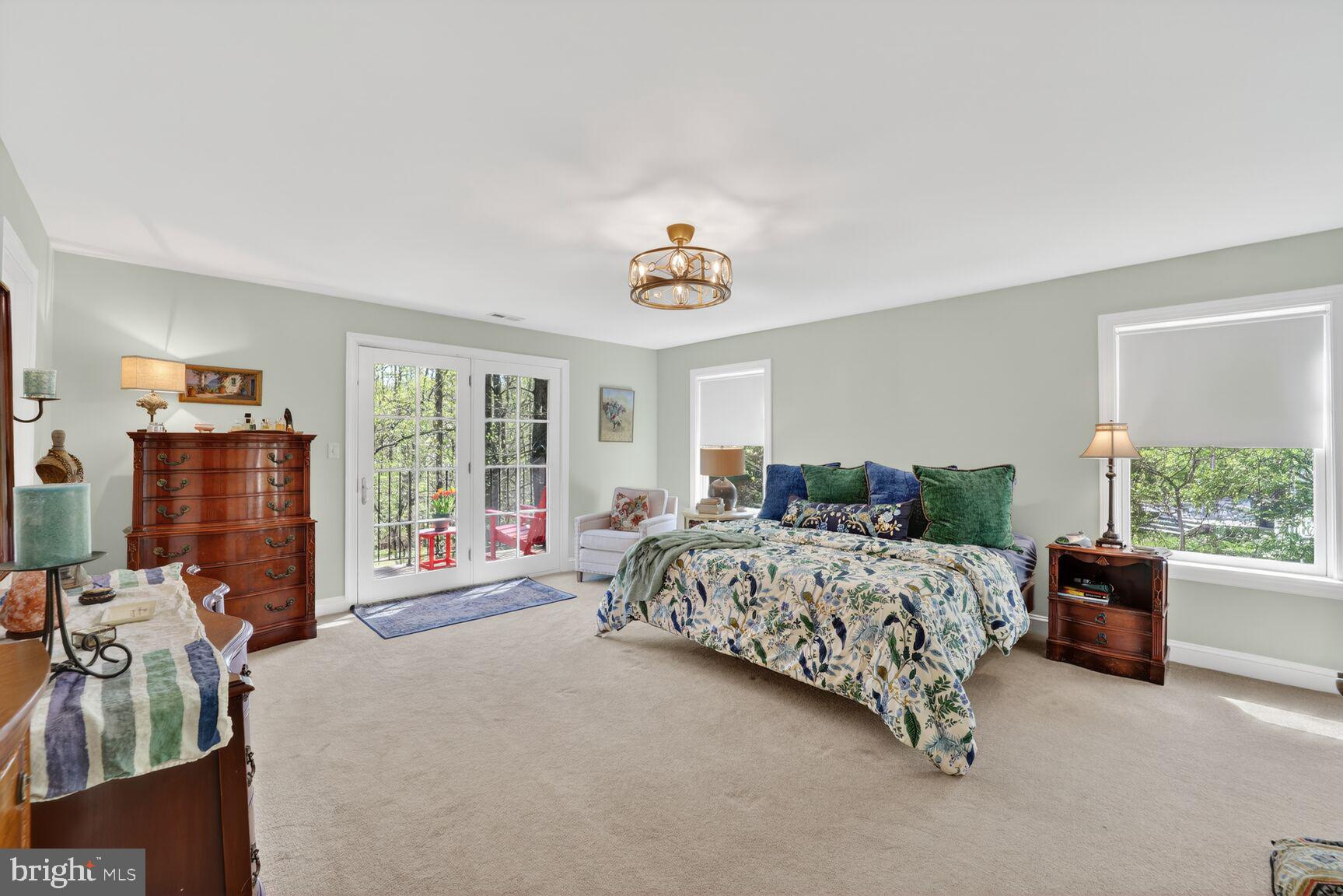 LOTHIAN - Residential