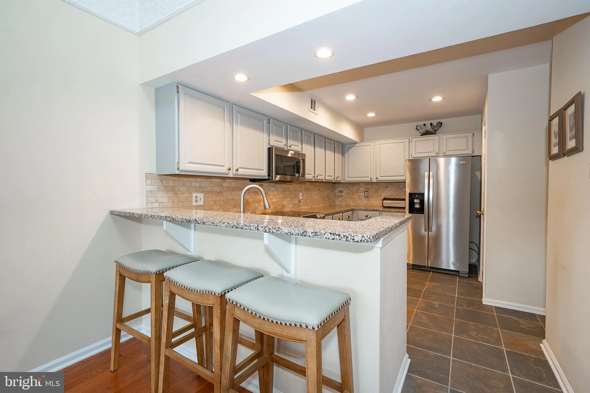 Chesterbrook, Pennsylvania 19087, United States, 2 Bedrooms Bedrooms, ,3 BathroomsBathrooms,Residential,Contingent,203197