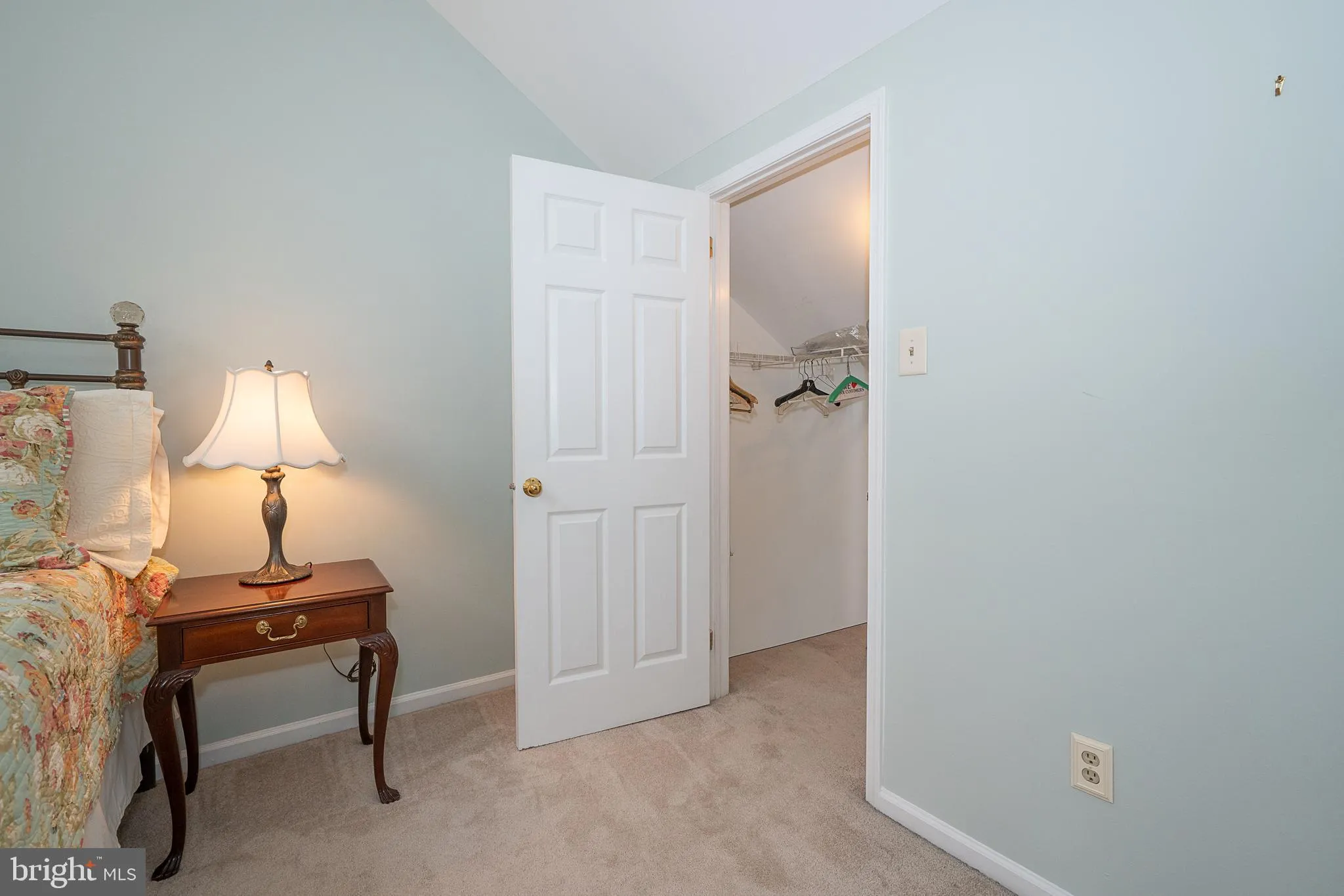 Chesterbrook, Pennsylvania 19087, United States, 2 Bedrooms Bedrooms, ,3 BathroomsBathrooms,Residential,Contingent,203197