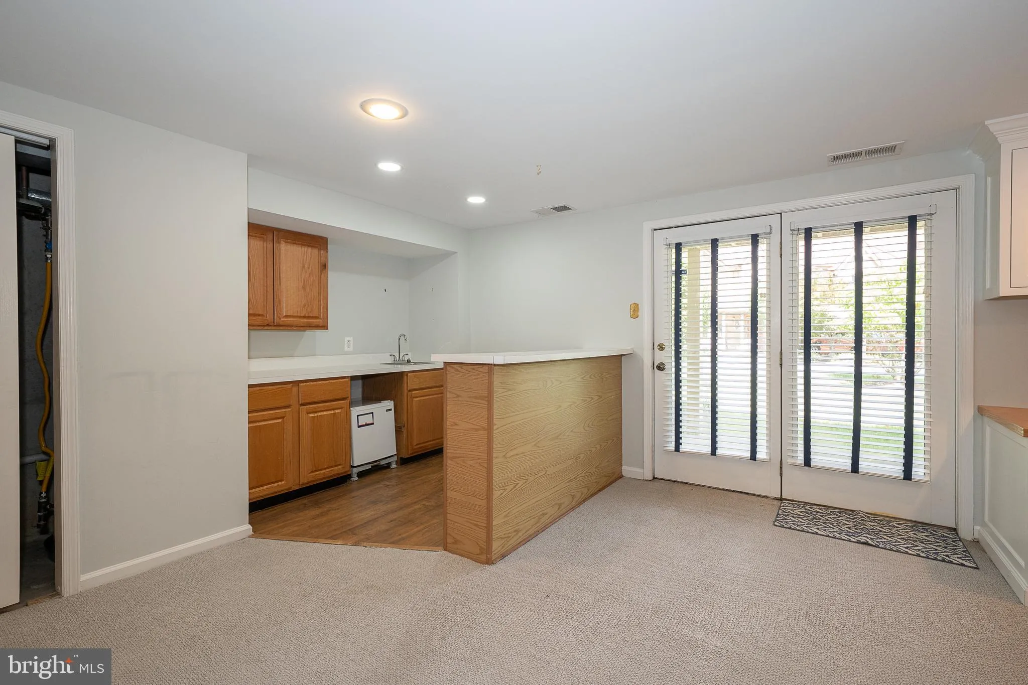 Chesterbrook, Pennsylvania 19087, United States, 2 Bedrooms Bedrooms, ,3 BathroomsBathrooms,Residential,Contingent,203197