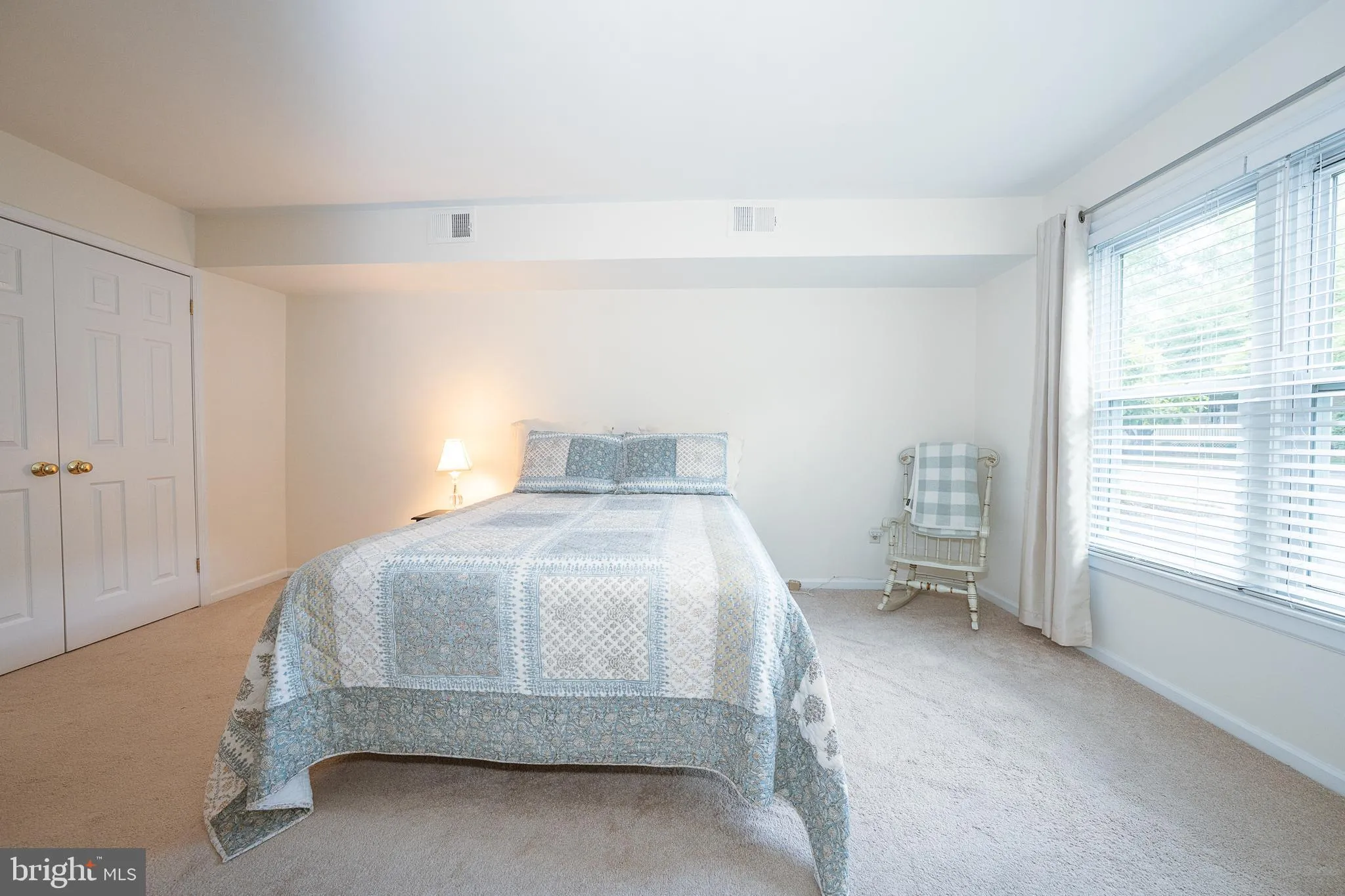 Chesterbrook, Pennsylvania 19087, United States, 2 Bedrooms Bedrooms, ,3 BathroomsBathrooms,Residential,Contingent,203197