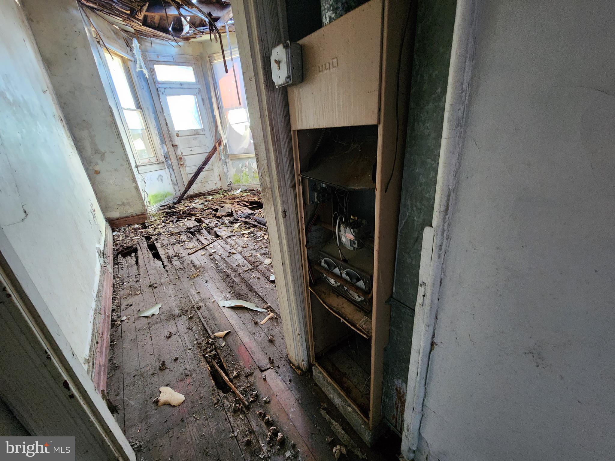 MONDAWMIN - Residential