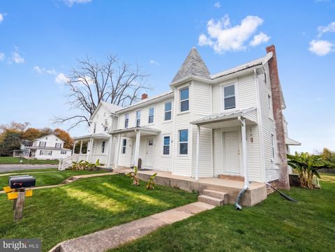 Photo of 3754 Baltimore Pike, LITTLESTOWN, PA 17340 (MLS # PAAD2024486)